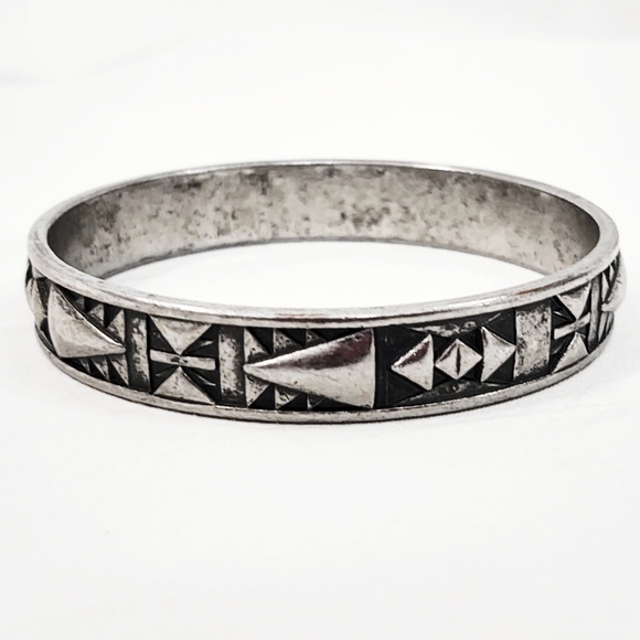 Vintage Silver Tribal Bangle Bracelet - Picture 4 of 4